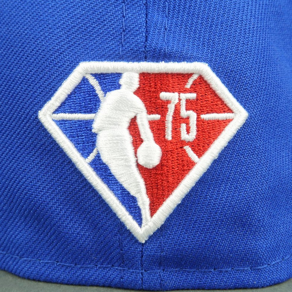 New Era Detroit Pistons Blue Back Half 59FIFTY Fitted Cap Hat Size 7 7/8 - Picture 9 of 16